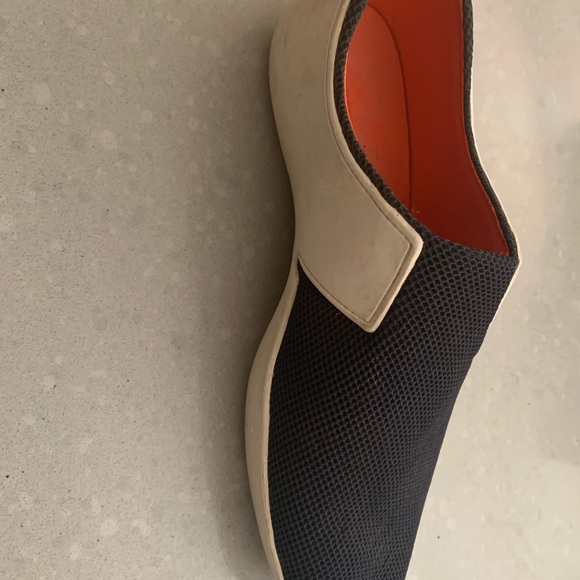 Phillipe Starck Pumas - Picture 2 of 5